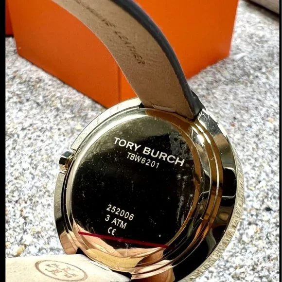 TORY BURCH The Miller Leather Strap Watch TBW620 - Picture 4 of 4
